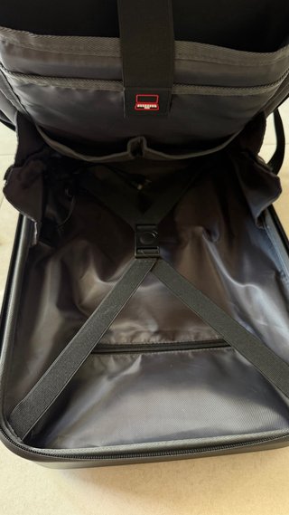 Mochila Rígida Portátil / Viaje