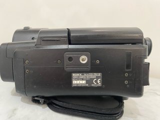 Sony HandyCam Video 8 XR