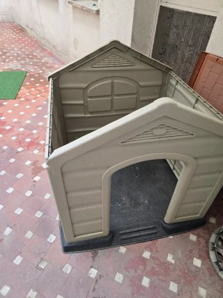 Caseta Perro Grande Plástico Beige