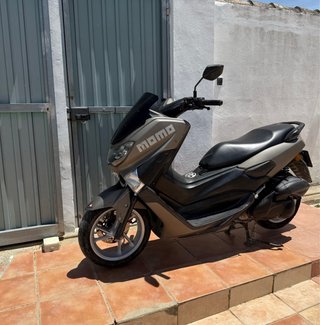 Yamaha NMAX 125 Scooter Automática