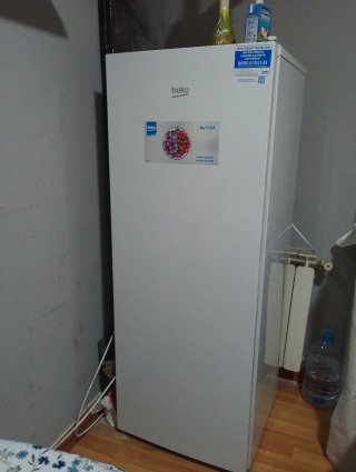 Congelador vertical blanco