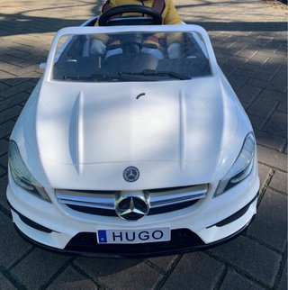 Coche eléctrico infantil con mando