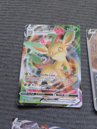 Moltres de Galar V 220 HP Carta Pokémon