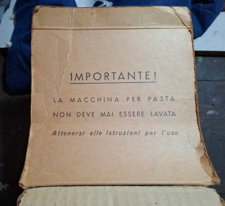 Macchina per pasta fatta in casa.