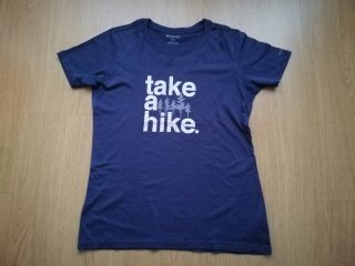 Camiseta Columbia Azul con Estampado