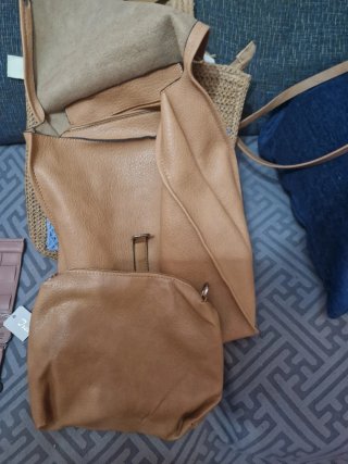 Mochila y bolso de piel sintética