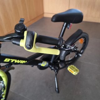 Bicicleta Infantil Btwin Negra y Verde