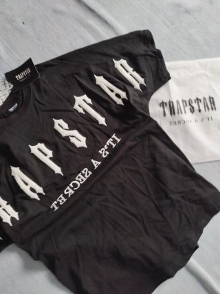 Camiseta Trapstar Negra Sin Tocar