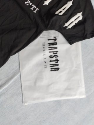 Camiseta Trapstar Negra Sin Tocar