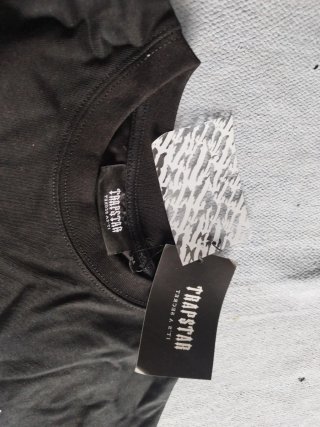 Camiseta Trapstar Negra Sin Tocar
