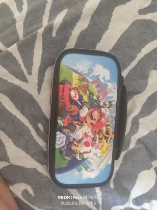 Nintendo Switch Azul y Rojo