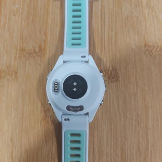 Reloj Garmin Forerunner 265S AMOLED Blanco