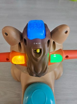 Correpasillos Pony Fisher Price