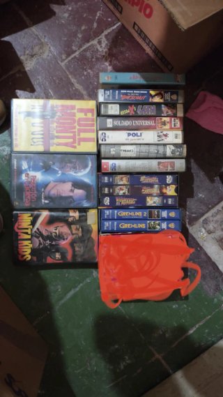 Películas VHS Originales Variadas escucho ofertas