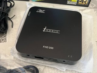 Proyector Portátil Isonic FHD200 Negro