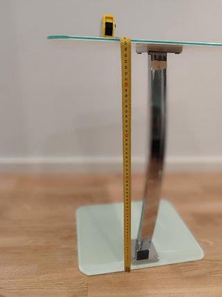 Mesa auxiliar cristal blanco