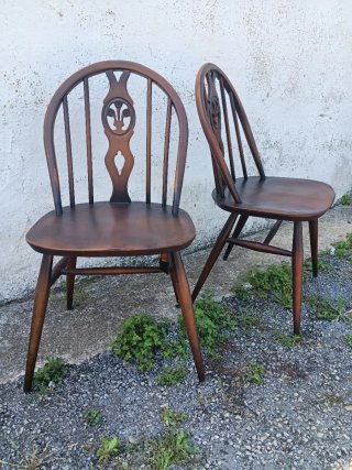 7 Sillas Ercol madera de olmo. Original con sello.