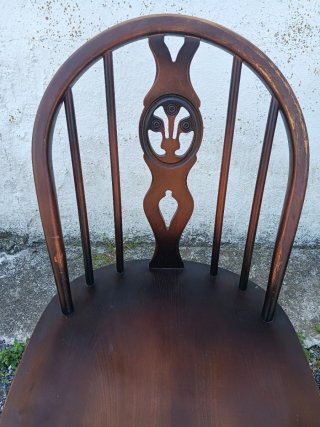 7 Sillas Ercol madera de olmo. Original con sello.