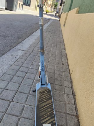 Patinete Oxelo compacto y ligero