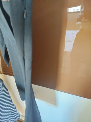 Vestido Naf Naf negro botones dorados
