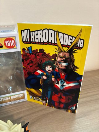 Funko Pop Bakugo 1810 + Manga MHA Vol. 1 & 42