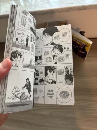 Funko Pop Bakugo 1810 + Manga MHA Vol. 1 & 42