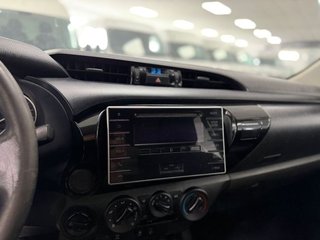 Toyota Hilux Doble Cabina 2.4 150D 4x4 GX