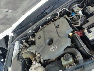 Toyota Hilux Doble Cabina 2.4 150D 4x4 GX