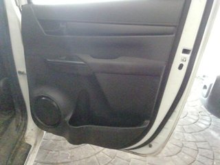 Toyota Hilux Doble Cabina 2.4 150D 4x4 GX