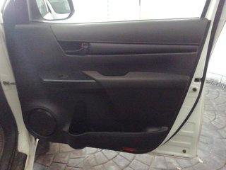 Toyota Hilux Doble Cabina 2.4 150D 4x4 GX