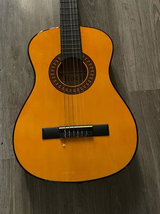 Guitarra Rocío C7 Clásica para niños