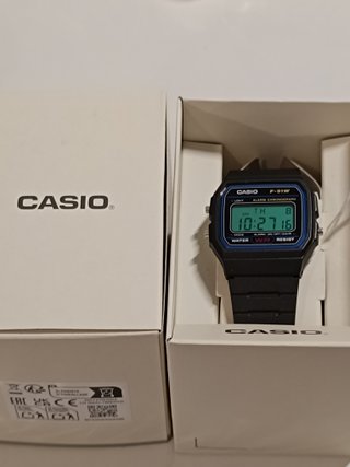 Reloj Casio F91W pantalla verde