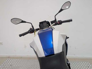 BMW Motorrad F 900 R