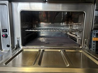 Cocina Repagas 4 fuegos + horno gas, marca REPAGAS