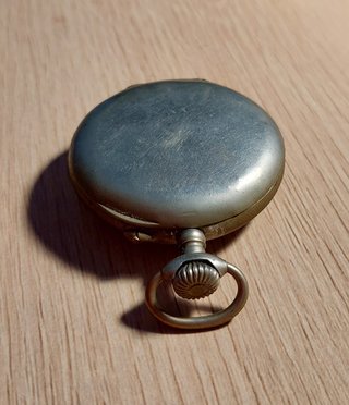 Orologi da tasca vintage HEBDOMAS e MEDANA