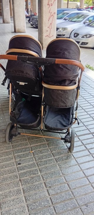 Cochecito doble para gemelos con 2 sillas coche
