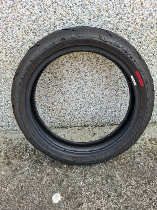 Neumático delantero Pirelli Supercorsa V4 sp