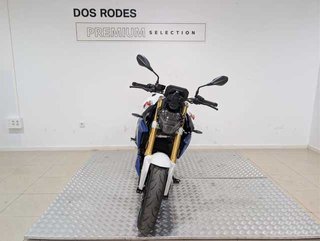 BMW Motorrad F 900 R A2
