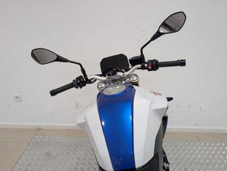 BMW Motorrad F 900 R A2