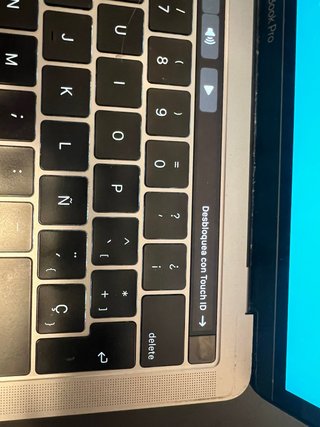 Macbook Pro 13” A1989 Plata