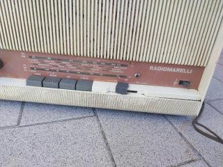 Radio Radiomarelli Anni 60 Beige/Rosso
