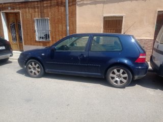 Volkswagen Golf 2003