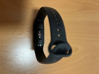 Xiaomi Band 5 + 2 braccialetti extra e caricabatterie