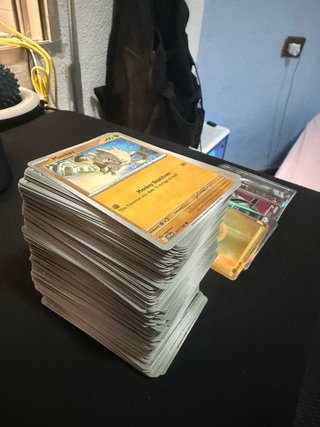 Lote +300 Cartas Pokémon Scarlet & Violet