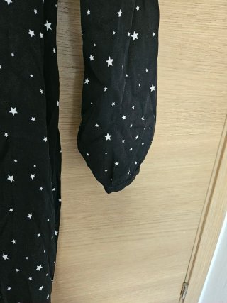 Vestido negro Only estrellas