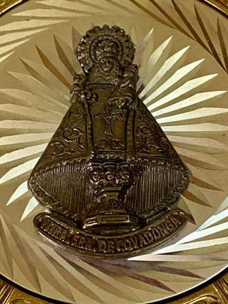Figura Antigua Virgen de Covadonga.  Colecionistas