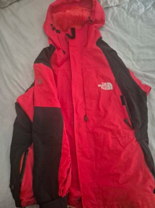 North face roja