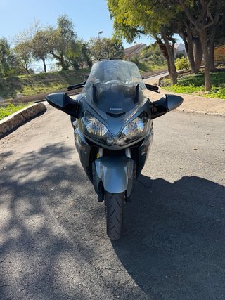 Kawasaki GTR 1400cc Touring Gris