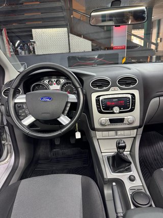 Ford Focus 2009 135.000kms solo