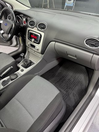Ford Focus 2009 135.000kms solo
